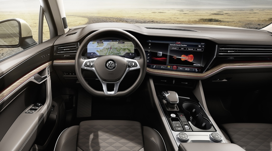 Volkswagen Touareg 2019-14