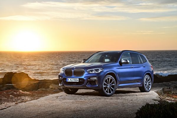 P90281730_lowRes_the-new-bmw-x3-m40i- (1)