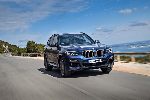 P90281740_lowRes_the-new-bmw-x3-m40i-