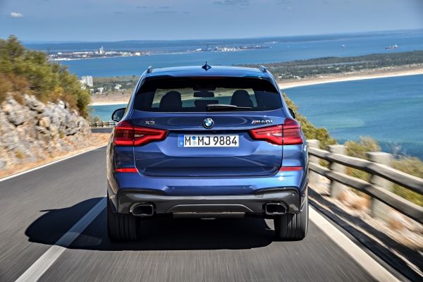 P90281748_lowRes_the-new-bmw-x3-m40i-