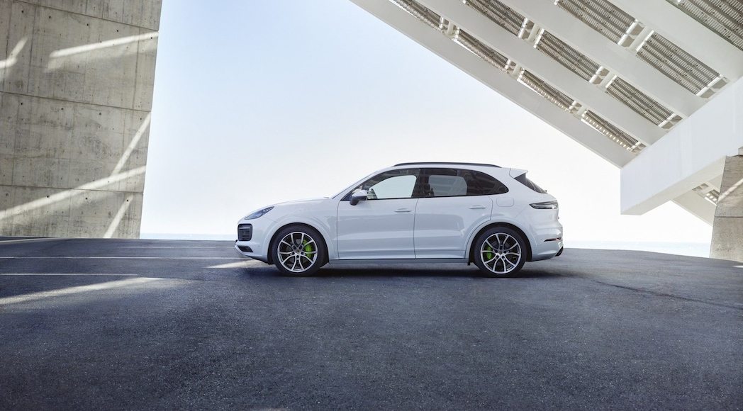 Porsche Cayenne S E-Hybrid 2019-3