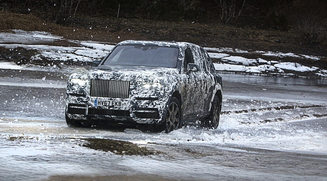 Rolls-Royce Cullinan 2019-14