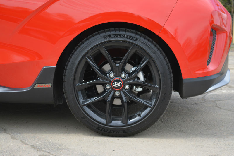 2019 Hyundai Veloster Turbo -58