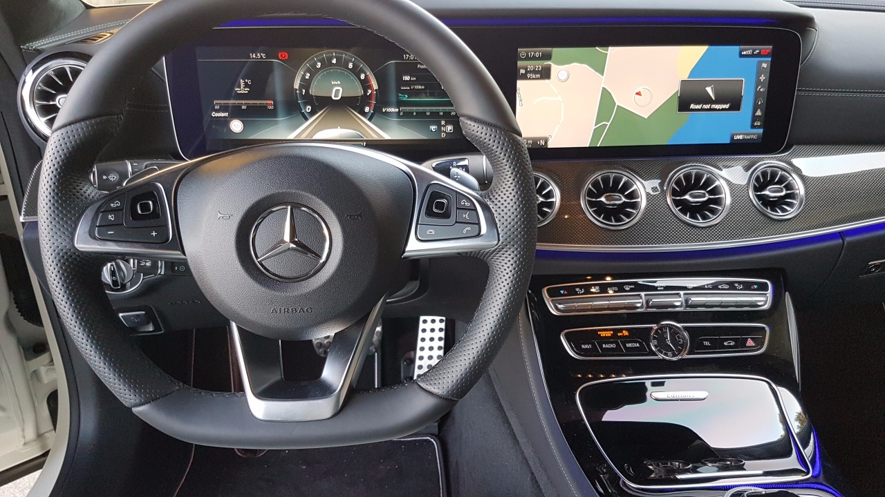 Mercedes-Benz-Classe-E-Coupe-2017-18