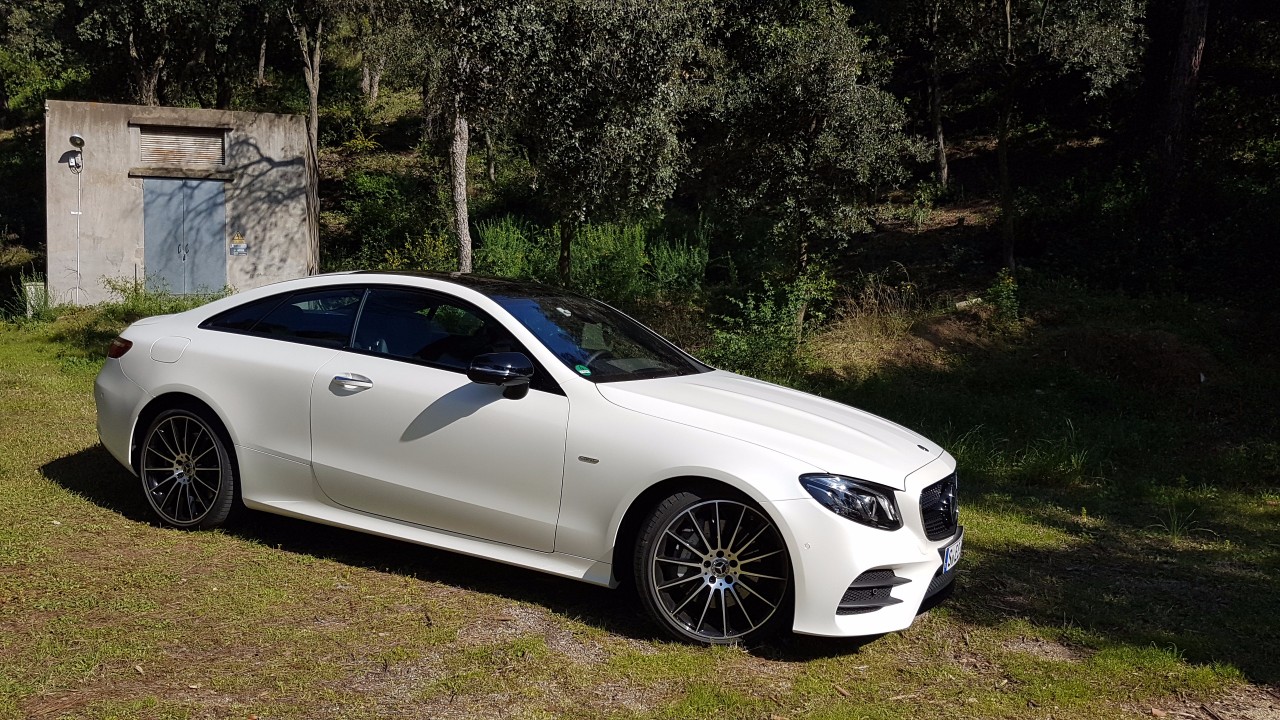 Mercedes-Benz-Classe-E-Coupe-2017-4