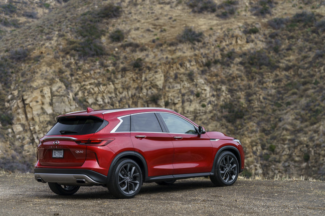 2019_INFINITI_QX50___Exterior_Photo_03.JPG-1