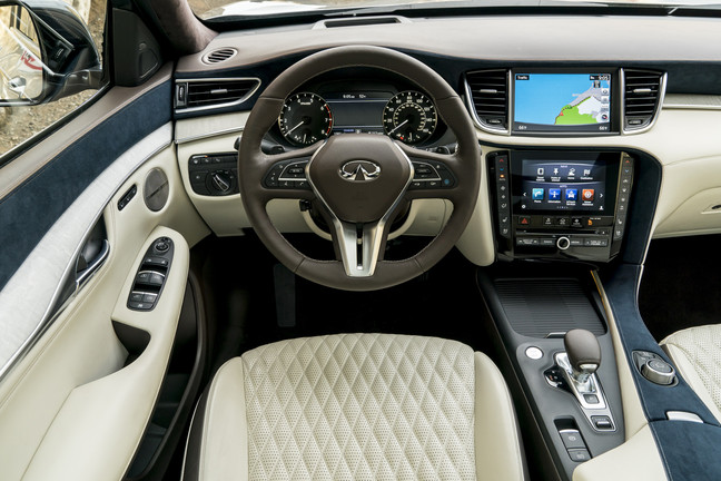 2019_INFINITI_QX50___Interior_Photo_05.JPG