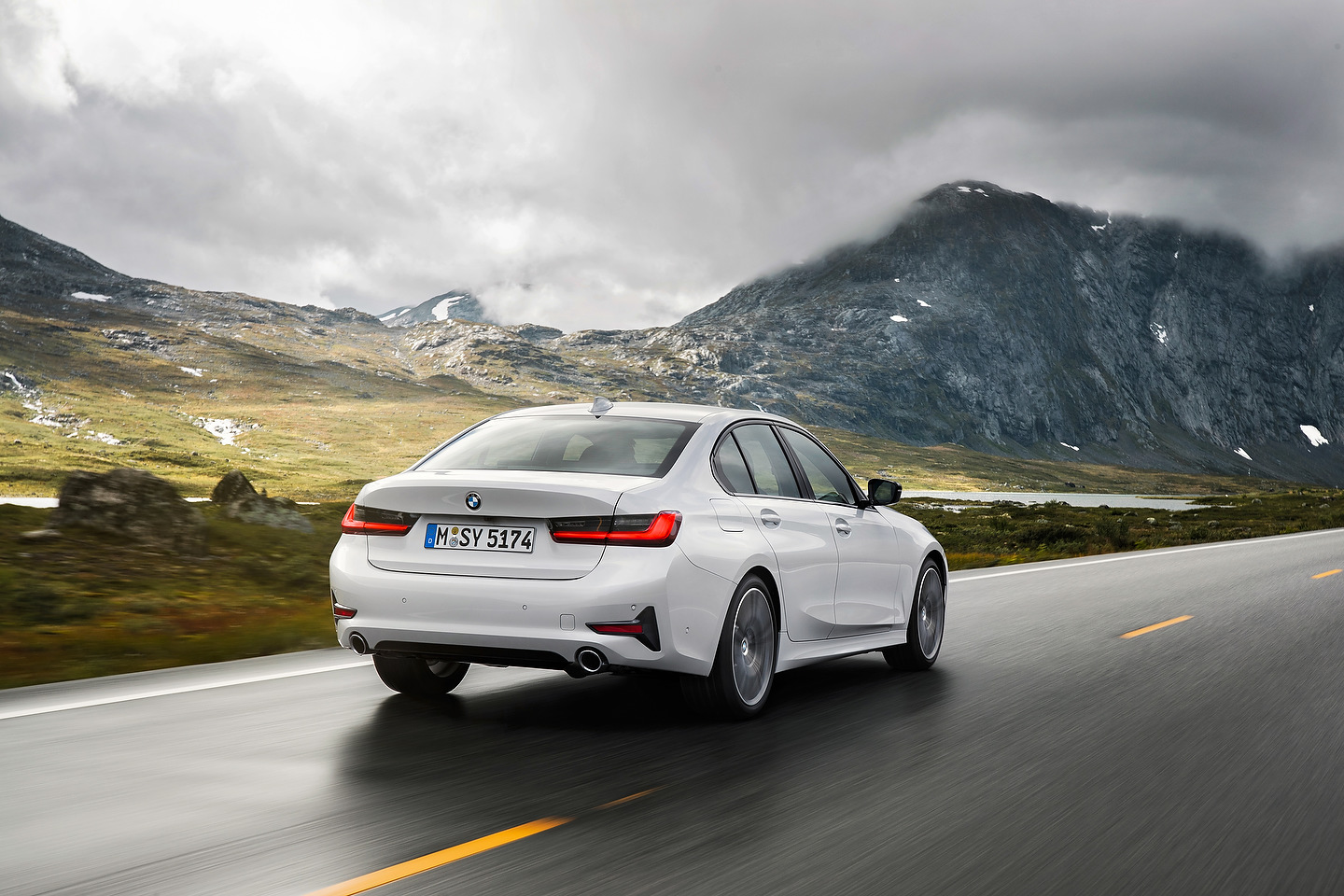 2019 BMW 3 Series G20