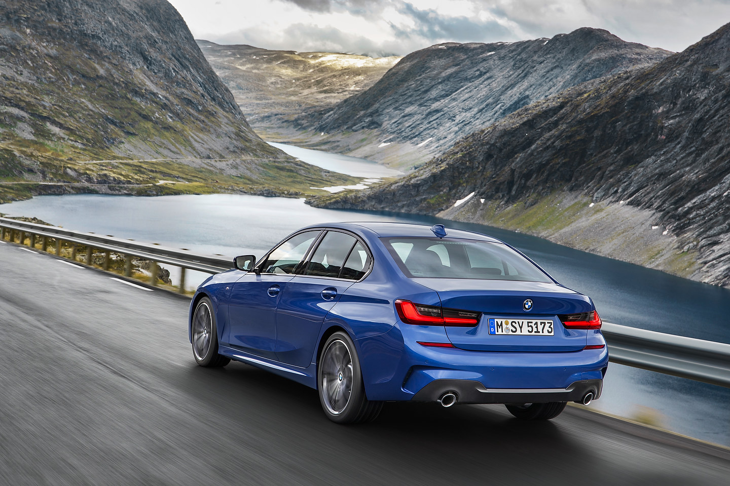 2019 BMW 3 Series G20