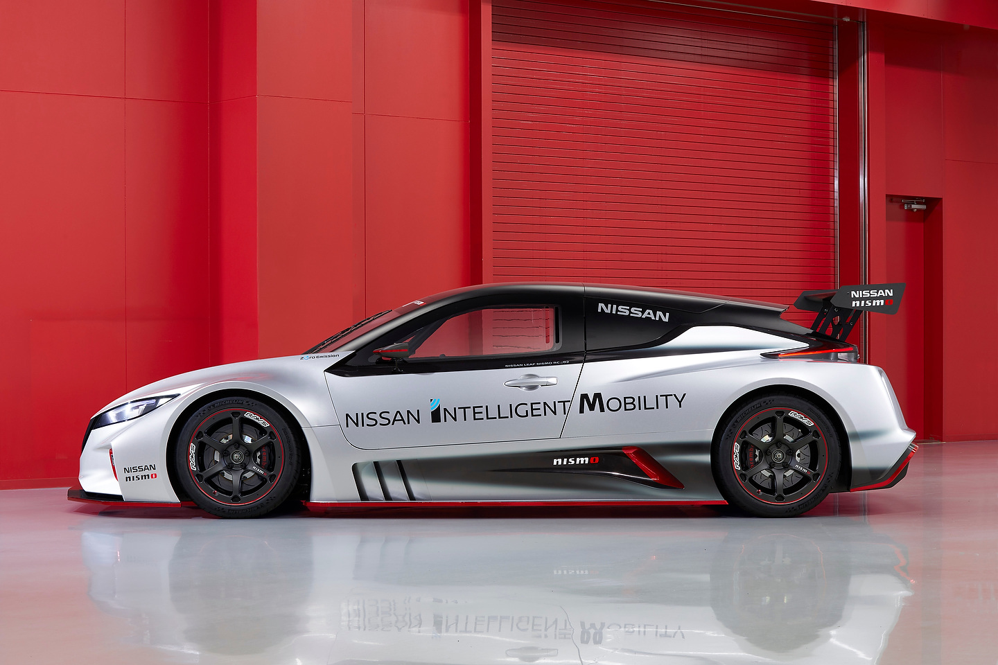 Nissan LEAF NISMO RC