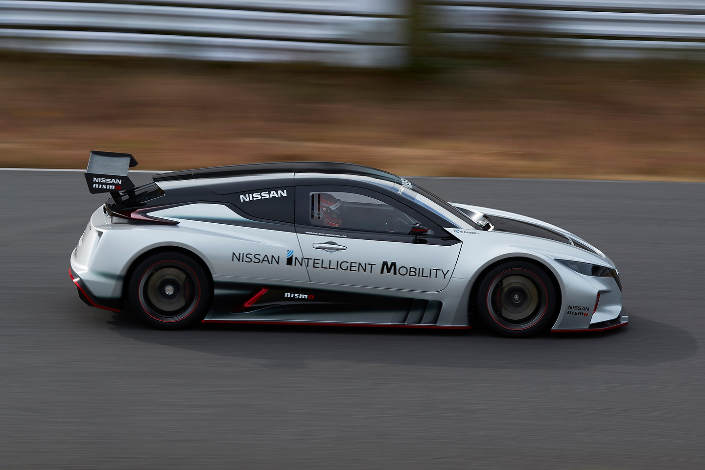 Nissan LEAF NISMO RC