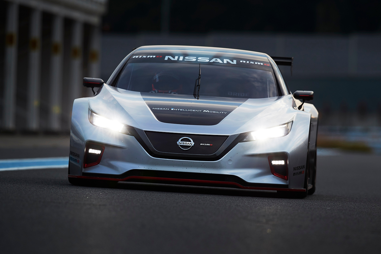 Nissan LEAF NISMO RC
