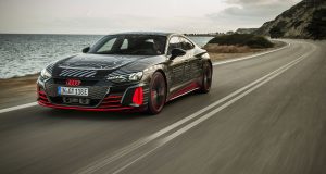L’Audi e-tron GT à la façon RS développe 684 chevaux