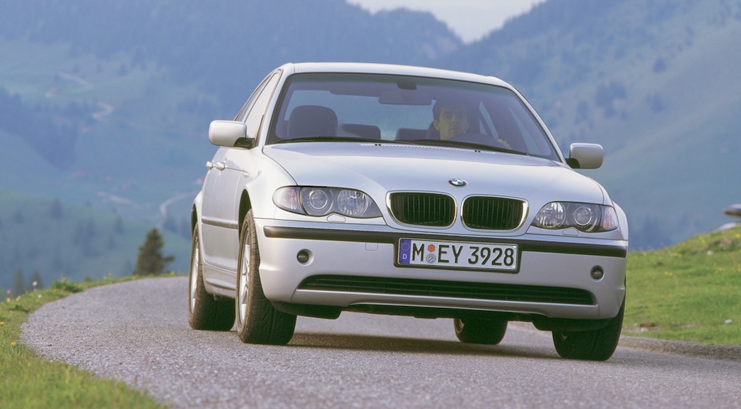 1-BMW-3-Series_2002_1280x960_wallpaper_05