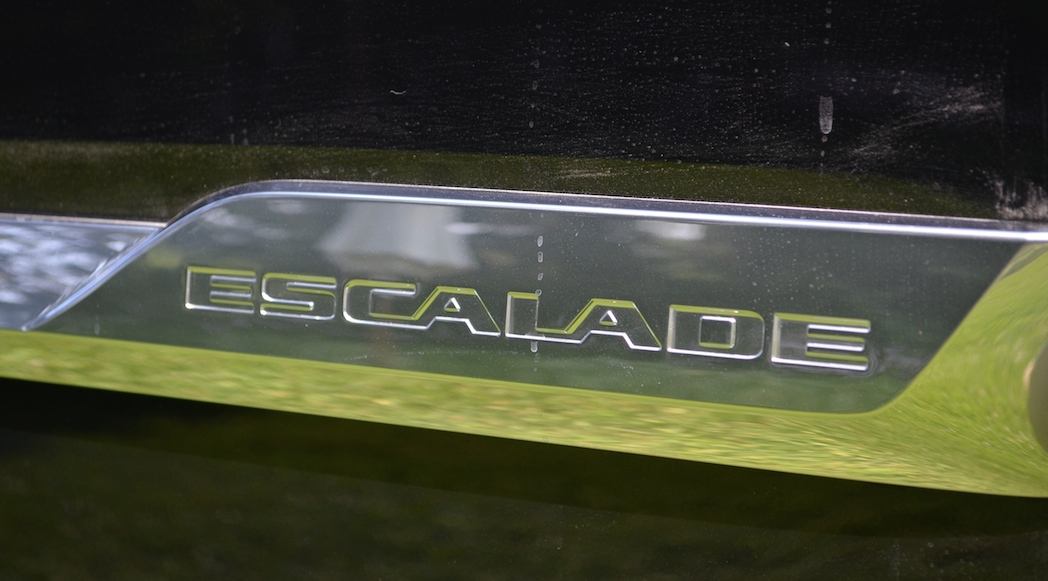 11-2015_Cadillac_Escalade