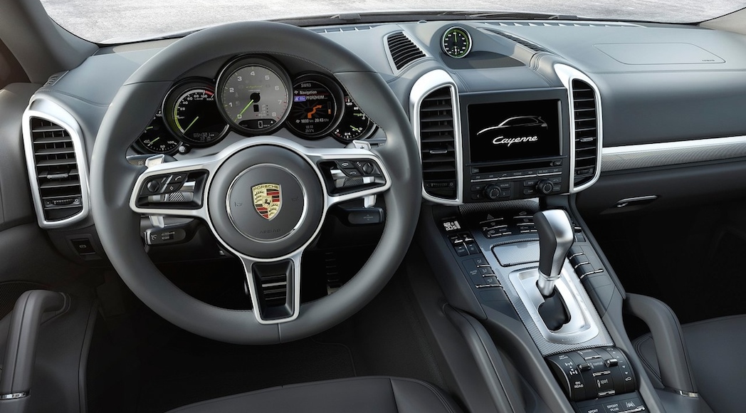 12-Porsche-Cayenne_2015_1280x960_wallpaper_0b