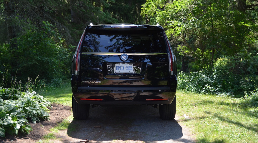 14-2015_Cadillac_Escalade