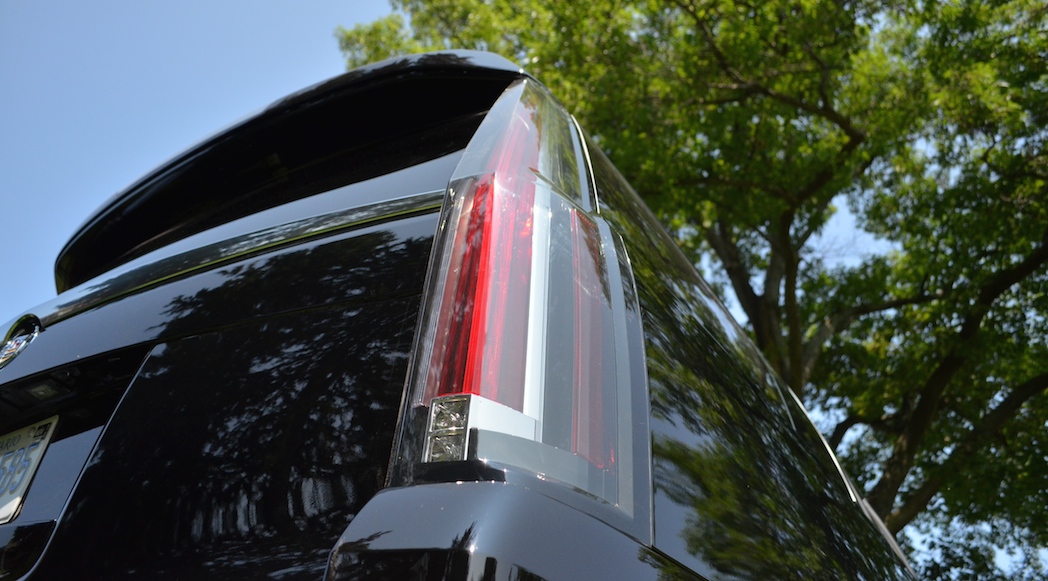 15-2015_Cadillac_Escalade