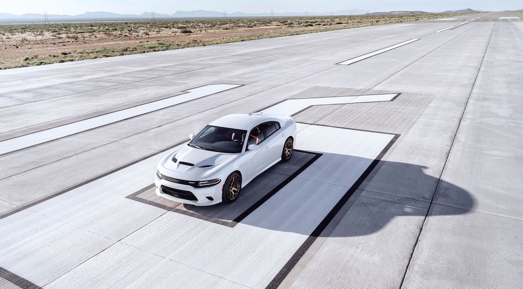 11-Dodge_Charger_SRT_Hellcat_2015