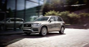 Volvo revient dans la joute avec le XC90 2015