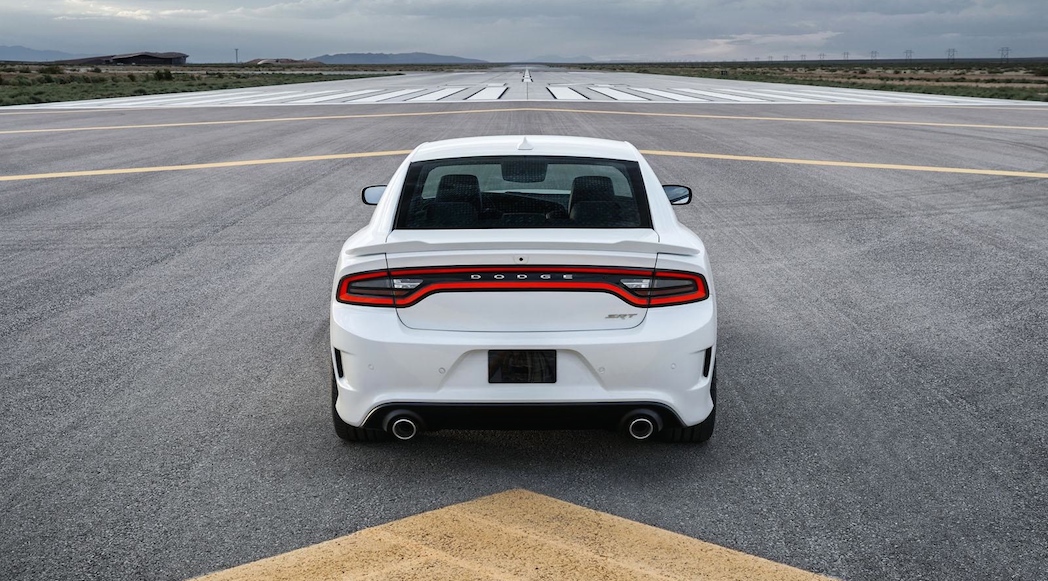 29-Dodge_Charger_SRT_Hellcat_2015