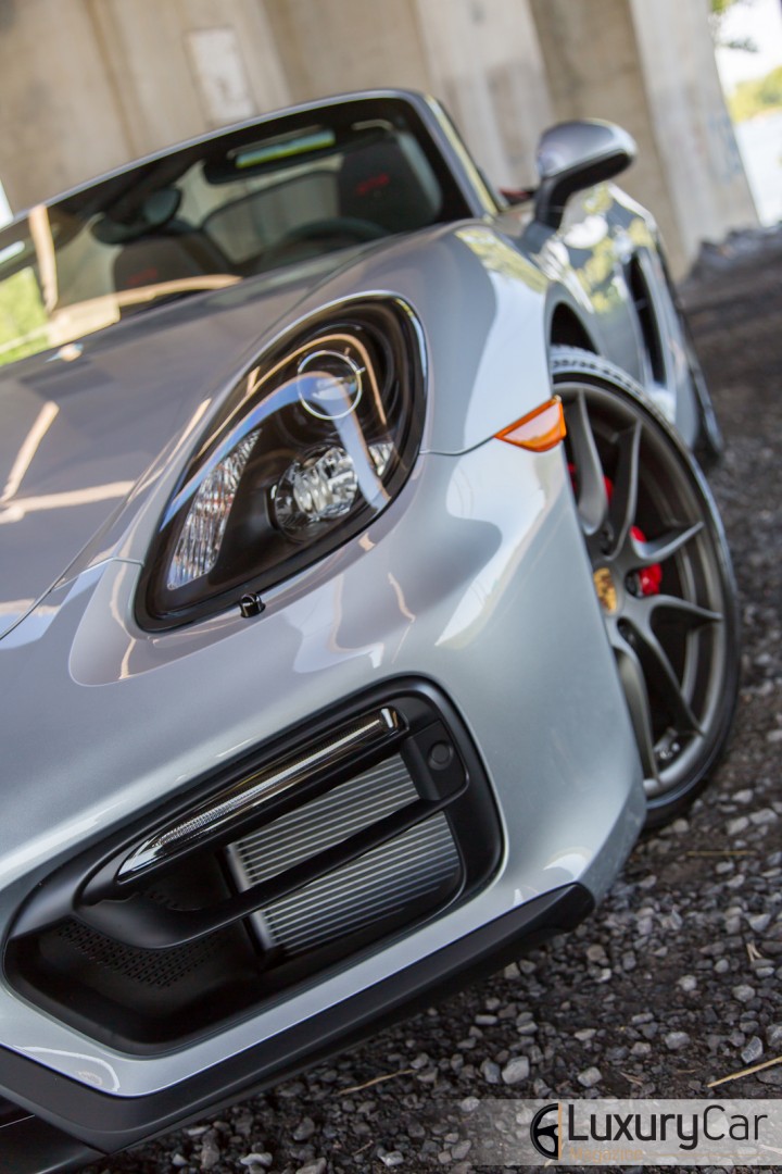 Porsche Boxster GTS-12
