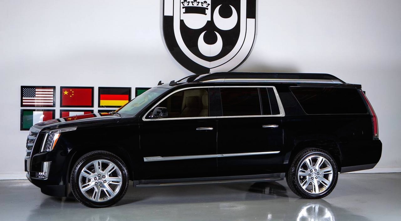 1-2015-Lexani-Motorcars-Cadillac-Escalade-esv-concept-one