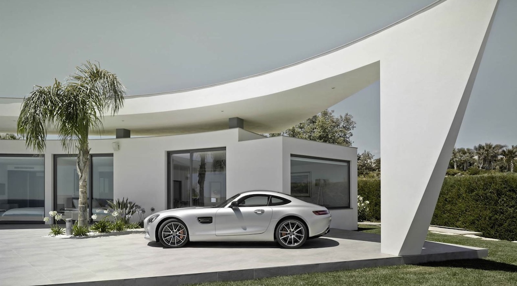 12-2016-Mercedes-AMG-GT