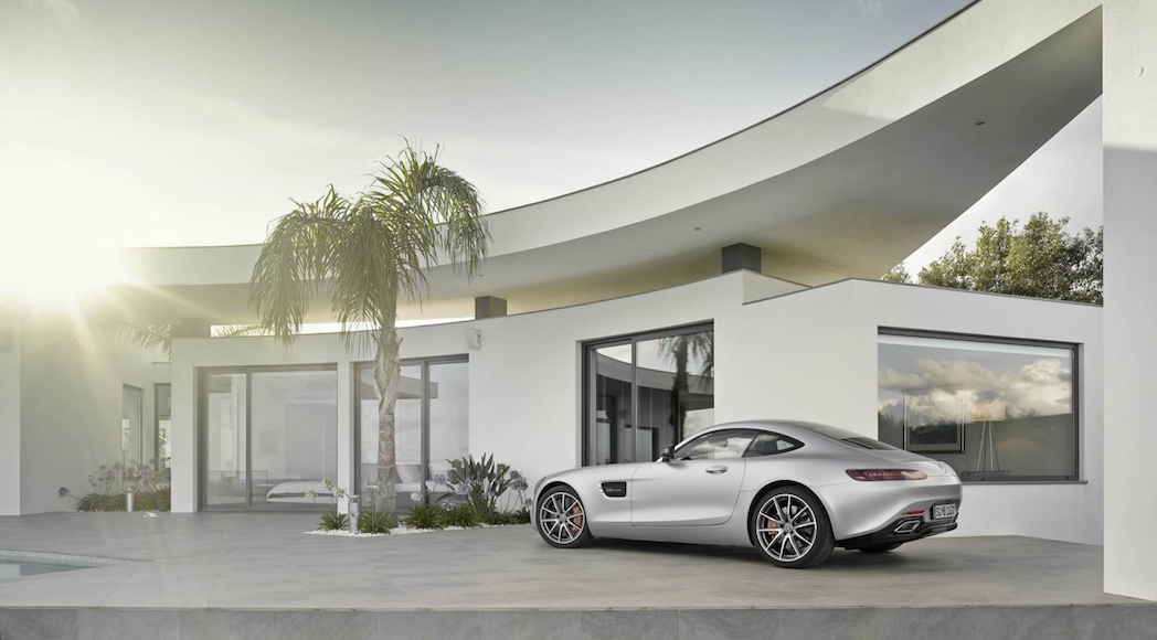 13-2016-Mercedes-AMG-GT