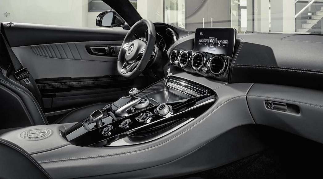 14-2016-Mercedes-AMG-GT