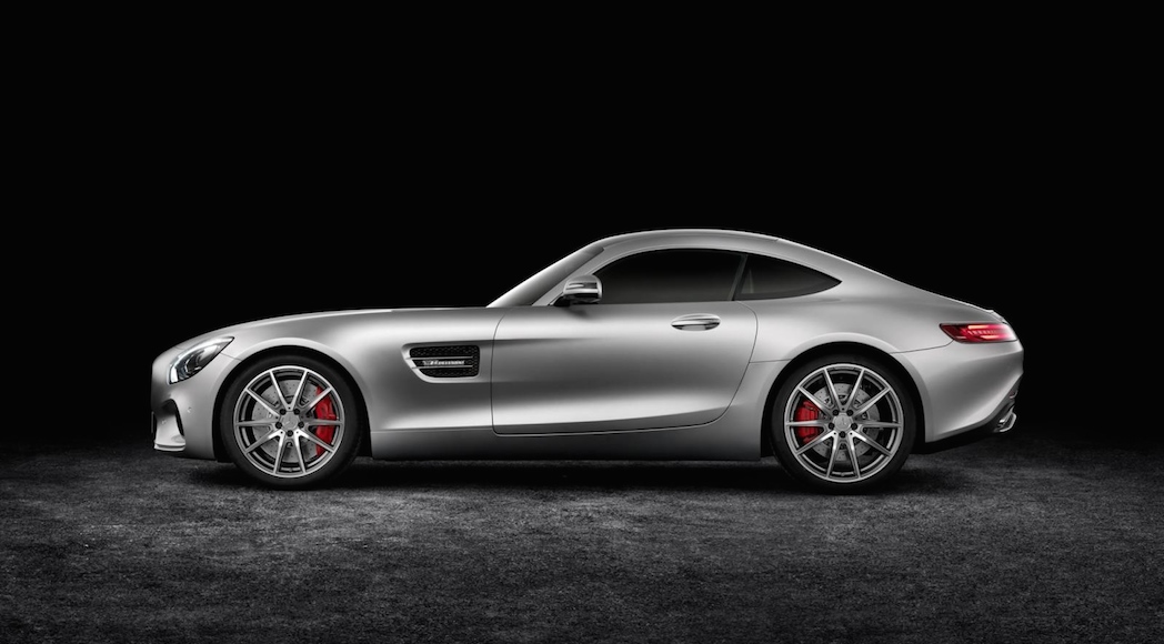 4-2016-Mercedes-AMG-GT