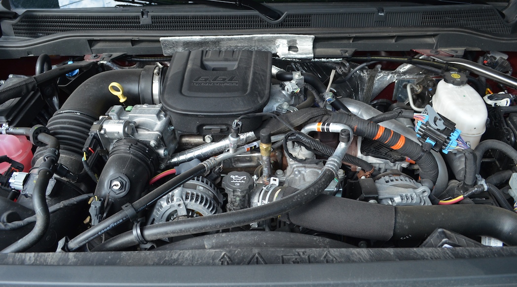 41-2015-GMC-Sierra-2500HD-Denali