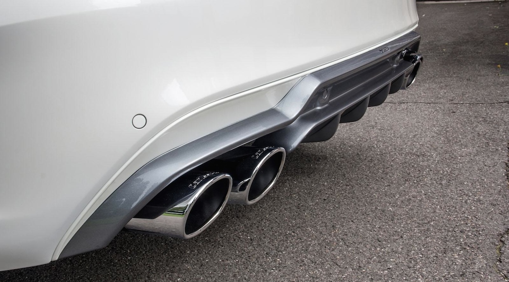 7-2015-Carlsson-Mercedes-Benz-C-Class