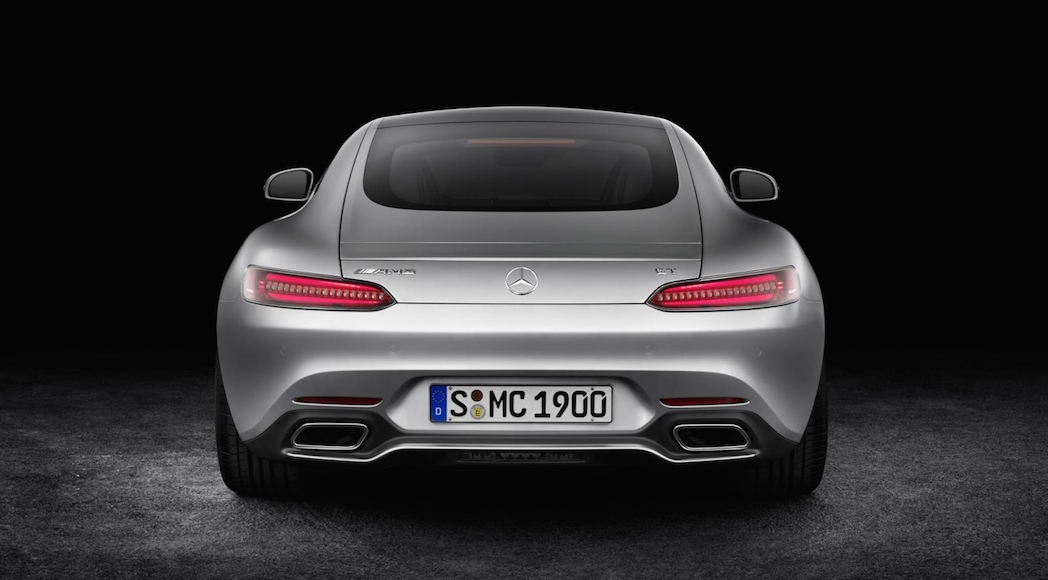 8-2016-Mercedes-AMG-GT