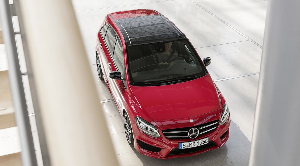 8-Mercedes-Benz-Classe-B-2015