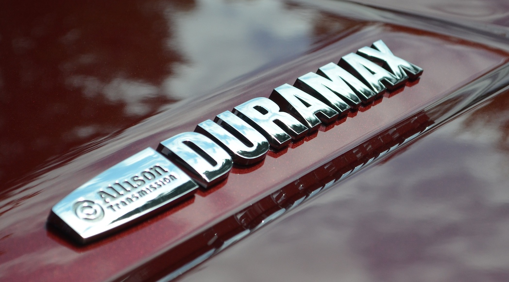 8.1-2015-GMC-Sierra-2500HD-Denali