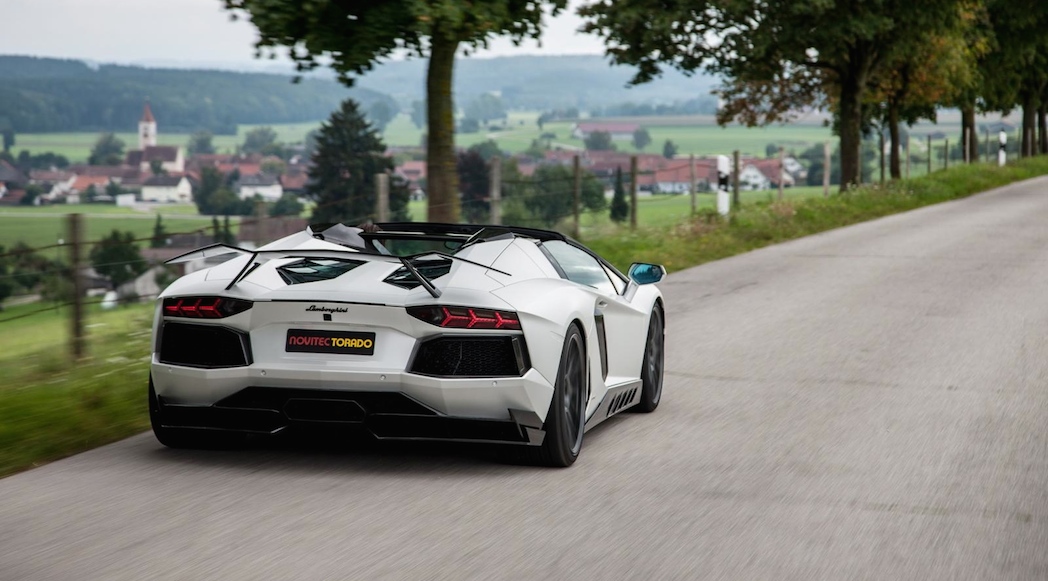 10-2015-Lamborghini-Aventador-Novitec