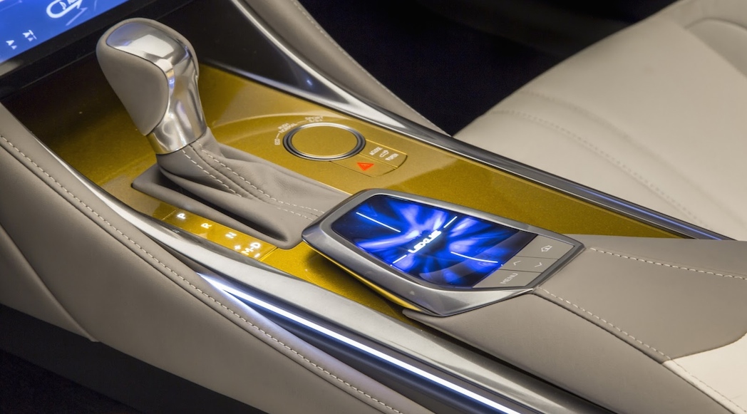 36-2014-Lexus-LF-C2-Concept