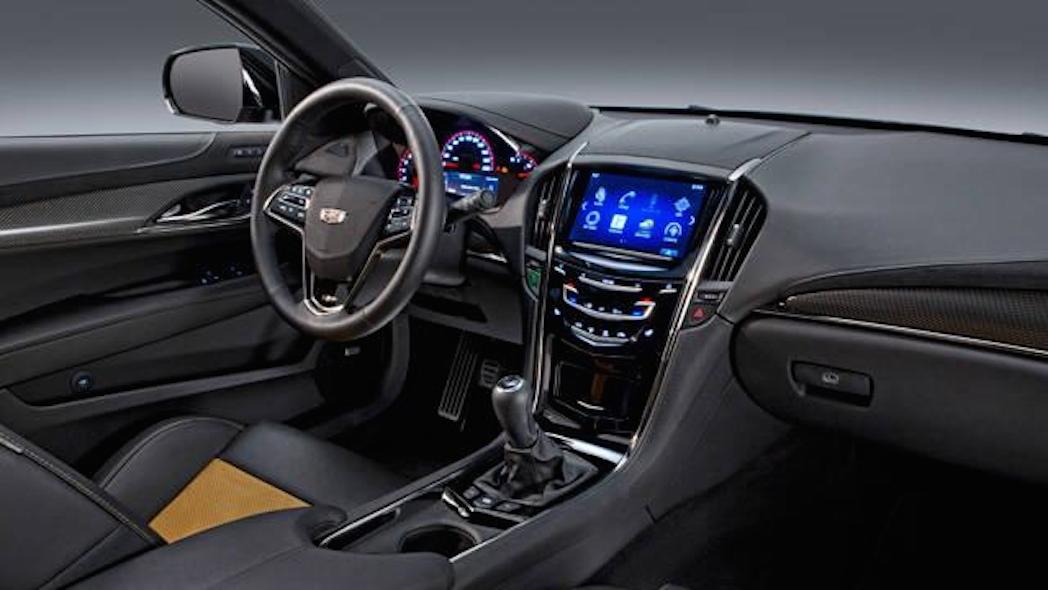 8-Cadillac-ATS-V-Coupé-2015