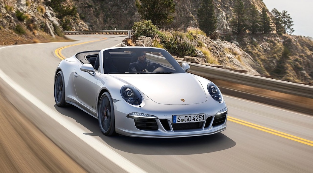 8-Porsche-911_Carrera_GTS_2015