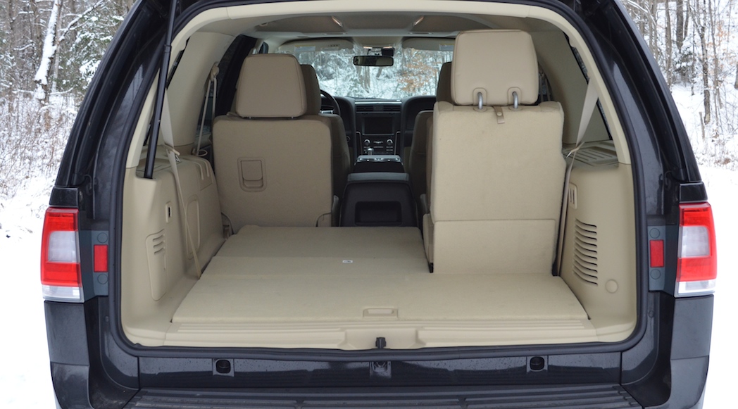 45-2015-Lincoln-Navigator