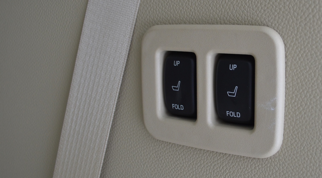 48-2015-Lincoln-Navigator