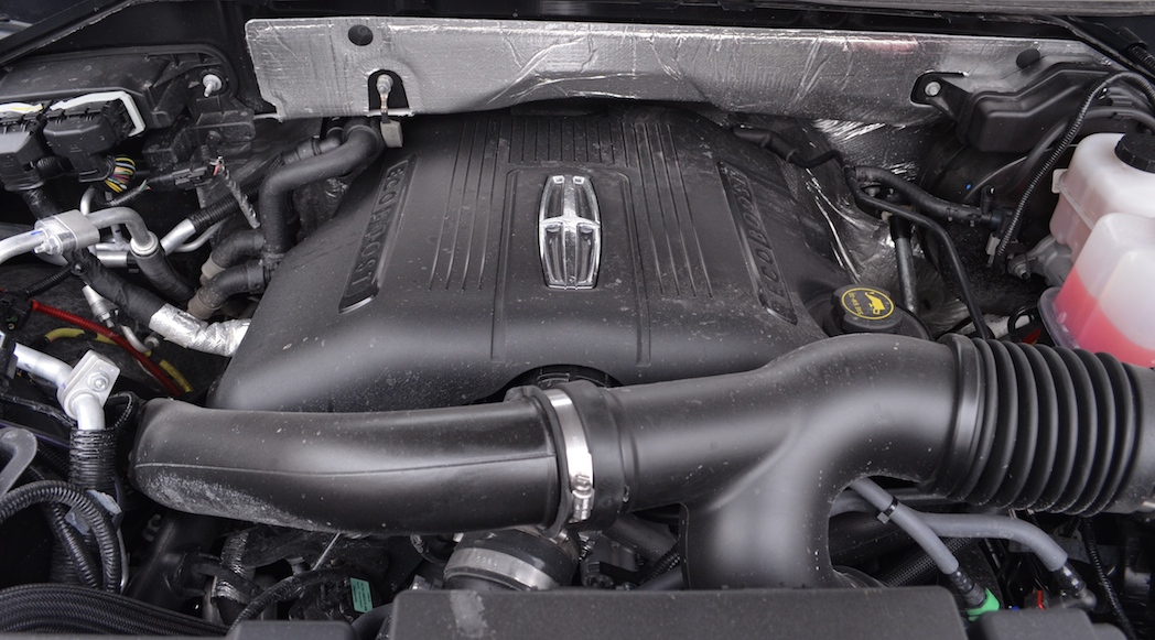 49-2015-Lincoln-Navigator