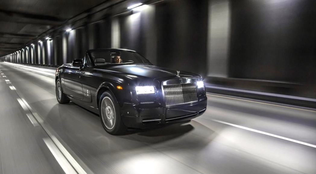 rolls-royce-phantom-drophead-coupe-nighthawk-5_1200