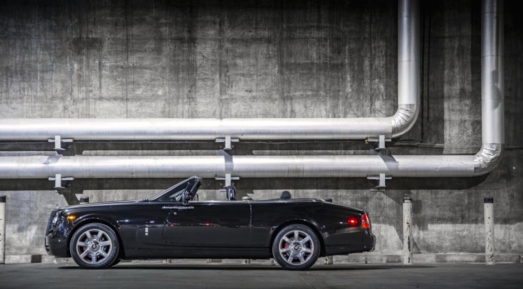 rolls-royce-phantom-drophead-coupe-nighthawk-8_1200