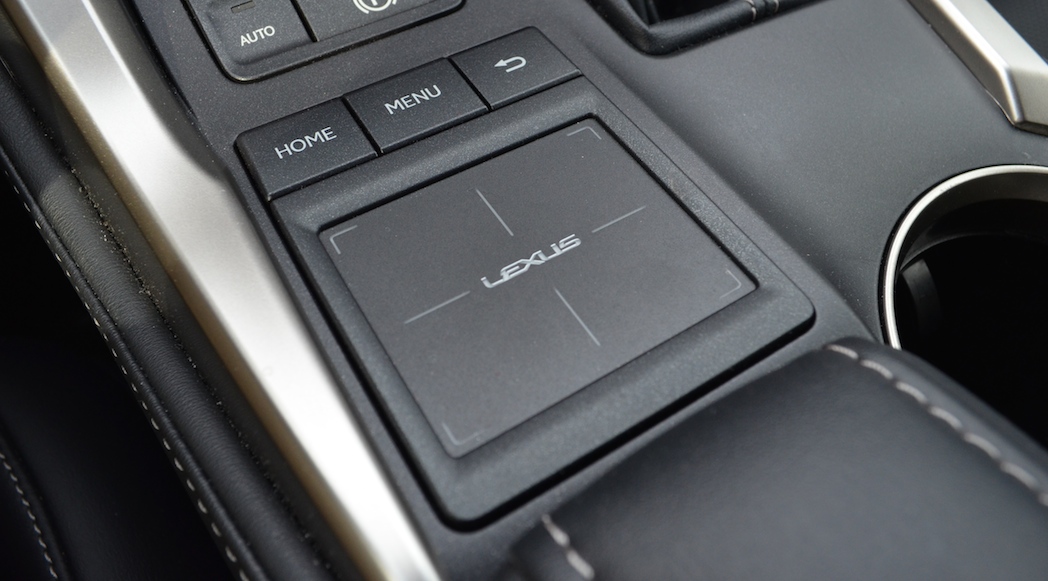 49-Lexus-NX200t-F-Sport-2015