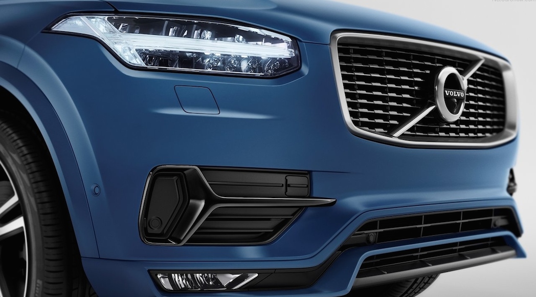 Volvo-XC90_R-Design_2015_1280x960_wallpaper_0a
