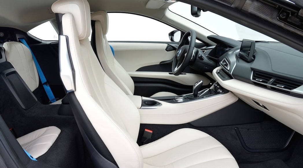 BMW-i8_2015_1280x960_wallpaper_a7