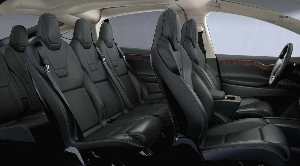 7-Tesla Model X 2016