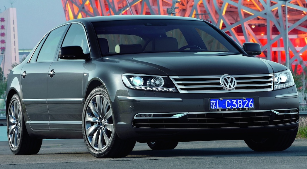 8-Volkswagen Phaeton 2011